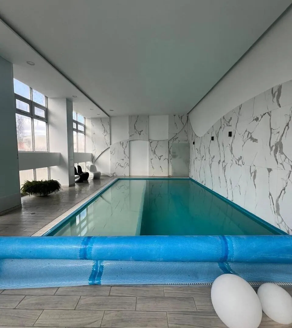 Apartmán Departamento En La Gonzalez Suarez Quito