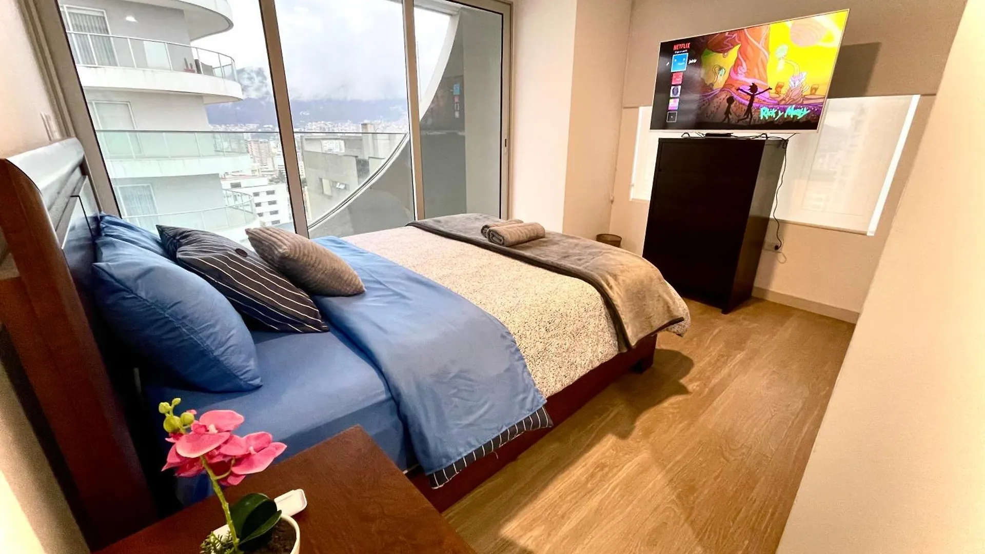 Apartmán Departamento En La Gonzalez Suarez Quito 0*,  Ekvádor